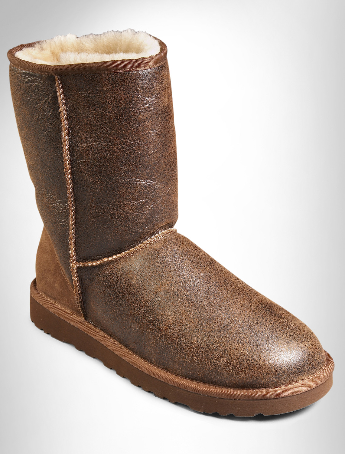 Ugg Clssc Short Bmber Boot
